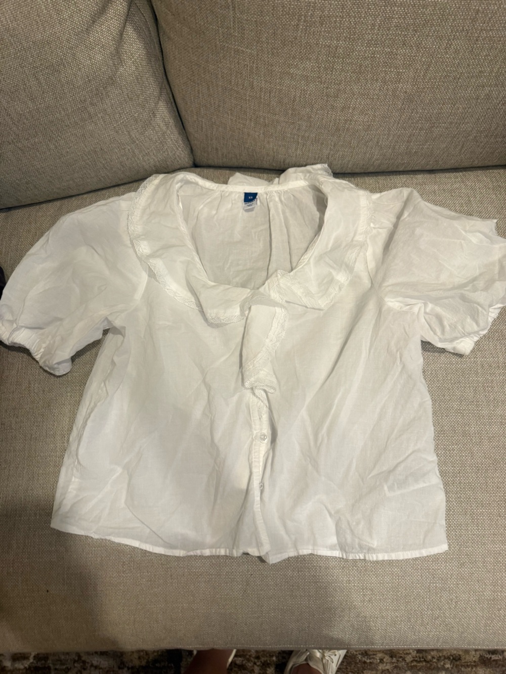 Old Navy White Short-Sleeve Ruffle-Trim Button Front Blouse